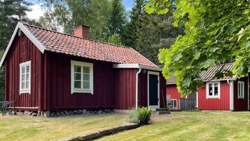 House | Exterior