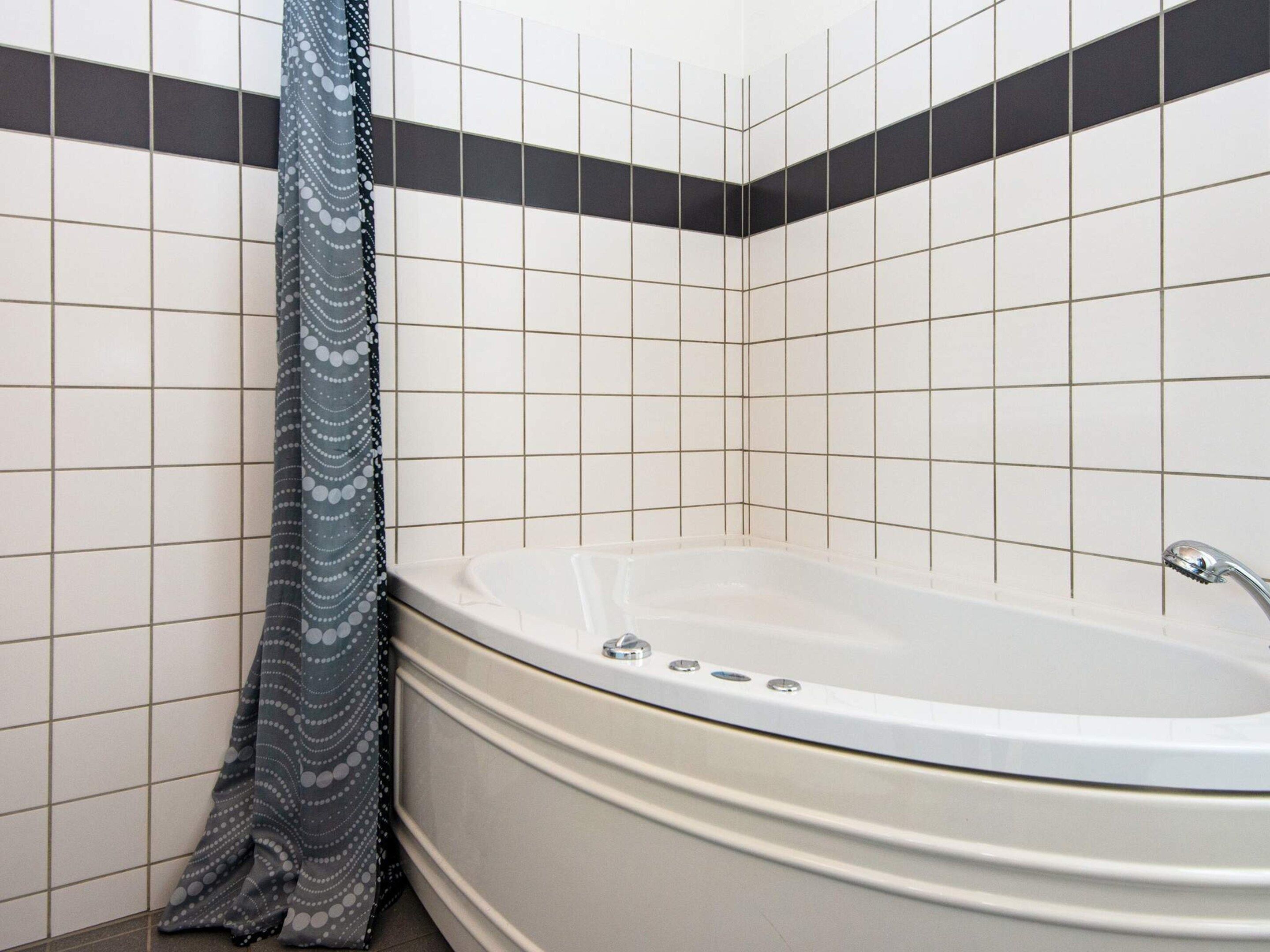 House | Spa treatment
