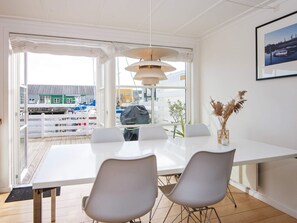 House | Dining