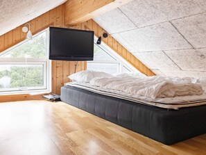10 bedrooms