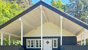 Exterior - 6 Person Holiday Home in Glesborg (Glesborg)