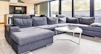 6 Person Holiday Home in Hals