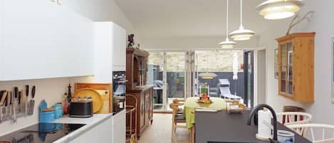 House | Private kitchen