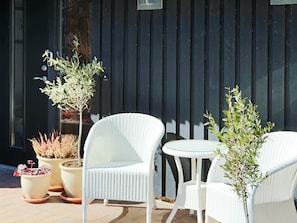 House | Bahagian luar