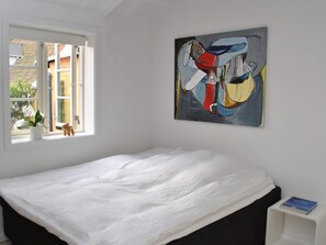 House - 4 Person Holiday Home in Svaneke (Svaneke)
