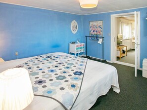3 bedrooms, individually furnished - 4 Person Holiday Home in Bagenkop (Sydlangeland)