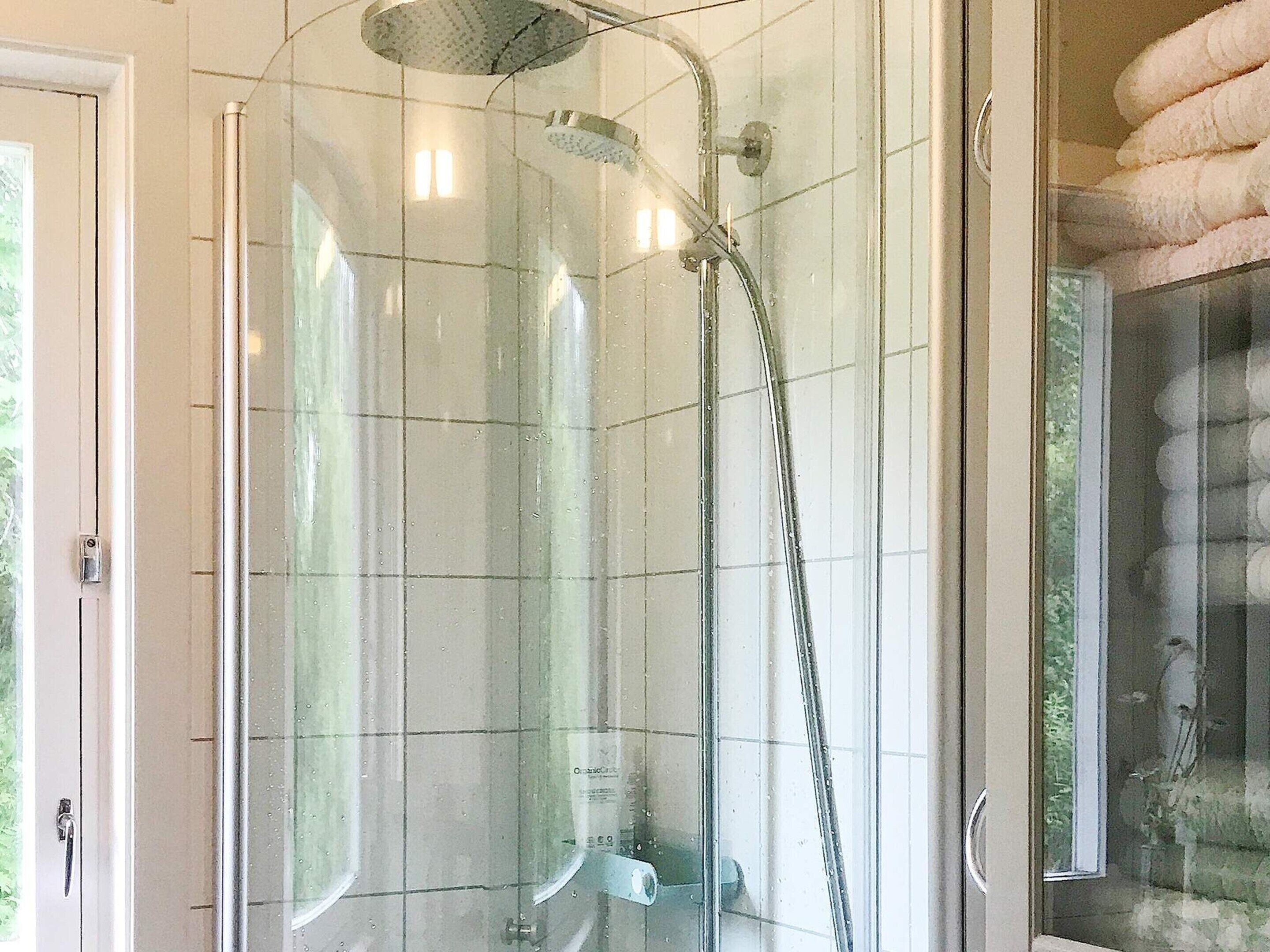 House | Bathroom