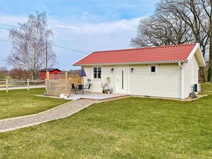 House | Exterior - 4 Star Holiday Home in Bergkvara (Bergkvara)