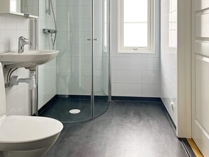 House | Bathroom
