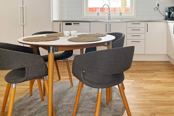 House | Tempat makan