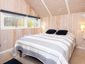 House | 3 bedrooms, individually furnished - 6 Person Holiday Home in Skjern (Skjern)