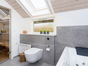 House | Bathroom - 6 Person Holiday Home in Skjern (Skjern)