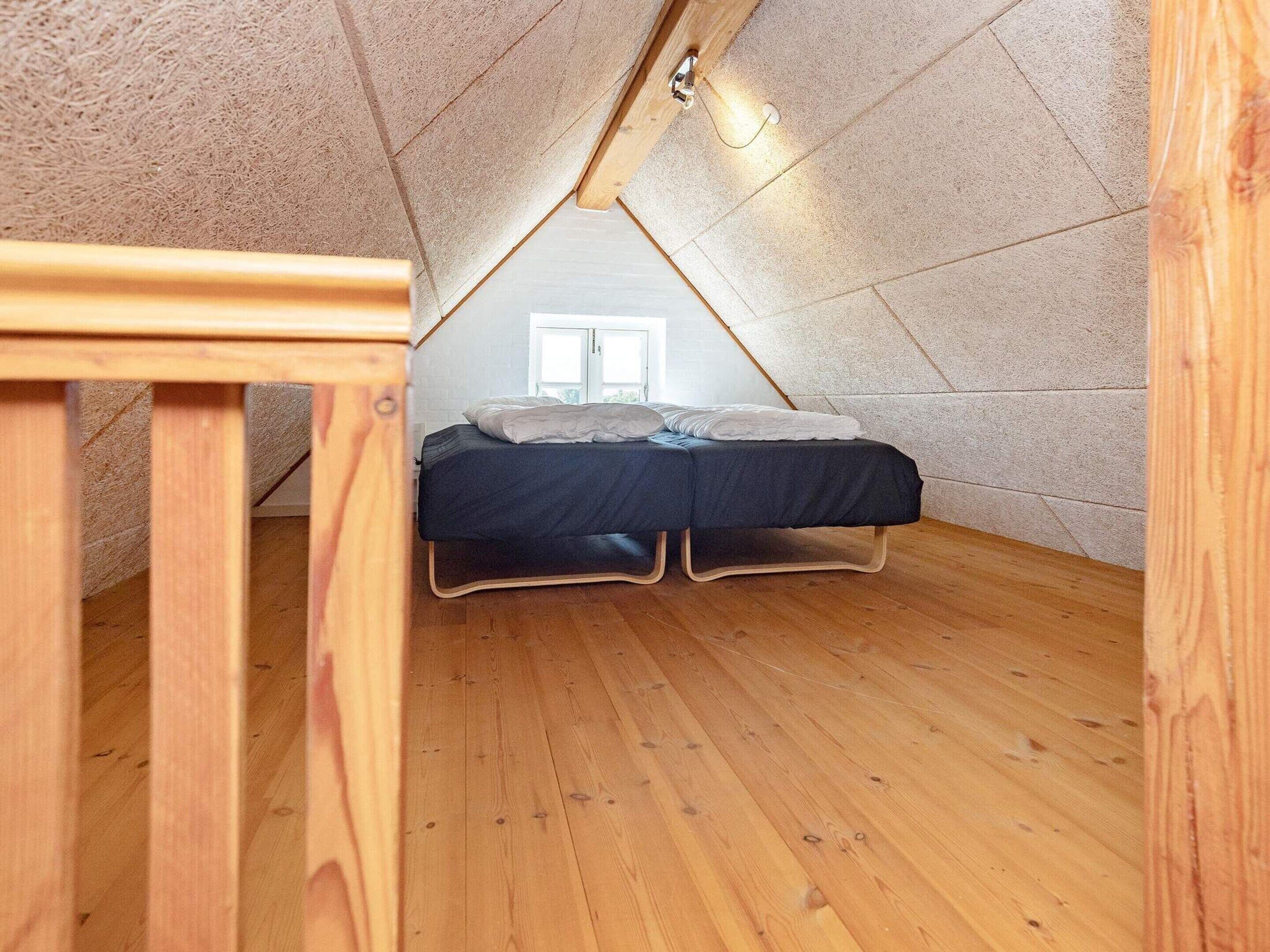3 bedrooms, individually furnished