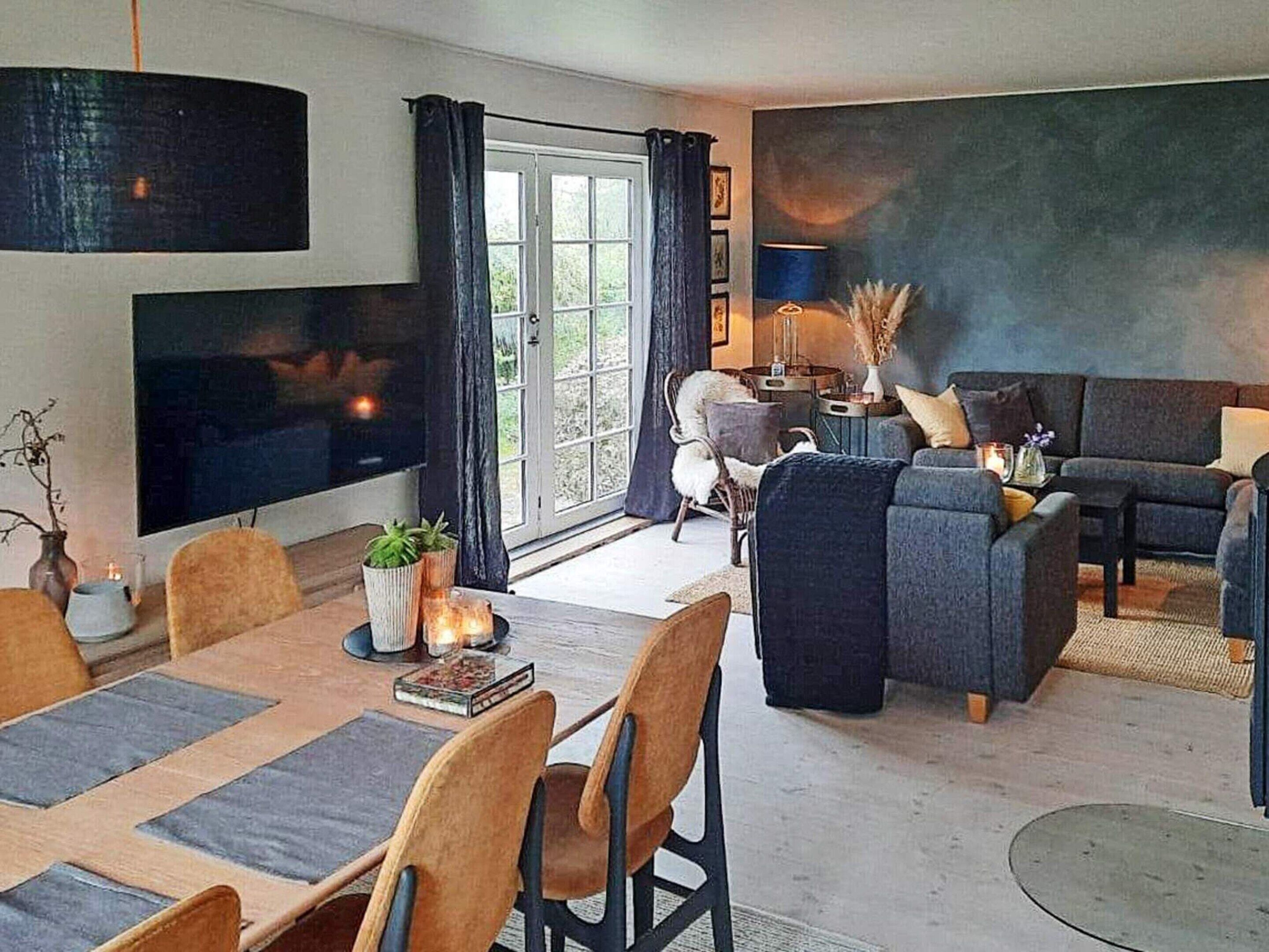 House | Dining
