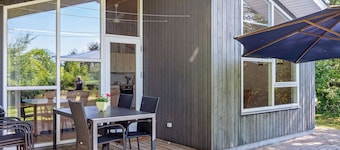 6 Person Holiday Home in Logstor