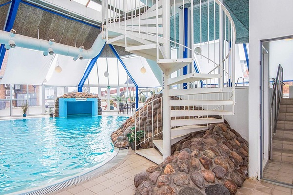 House | Pool | Indoor pool, outdoor pool