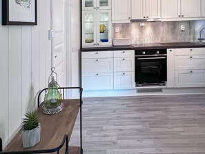 House | Private kitchen - 4 Person Holiday Home in Stonglandseidet-by Traum (Senja)