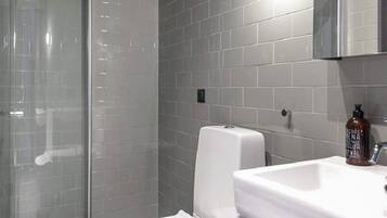 House | Bathroom