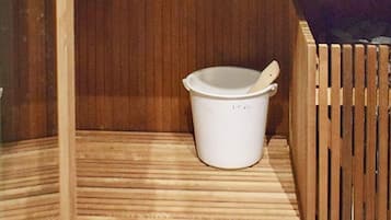 House | Bathroom