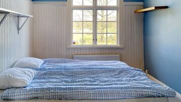 House | 4 bedrooms, individually furnished