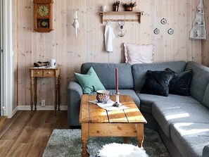House | Living area - 6 Person Holiday Home in Korssund (Fjaler)