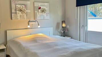 House | 4 bedrooms, individually furnished