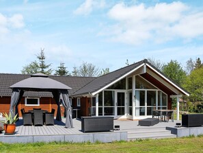 Exterior - 8 Person Holiday Home in Hadsund (Hadsund)