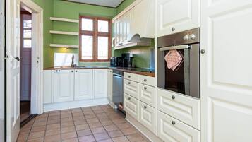 House | Private kitchen