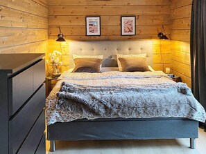 5 bedrooms, individually furnished - 10 Person Holiday Home in Treungen-by Traum (Nissedal)