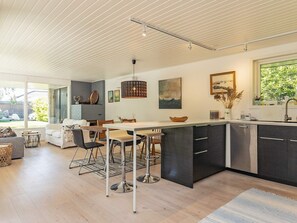 獨棟房屋 | 用餐區