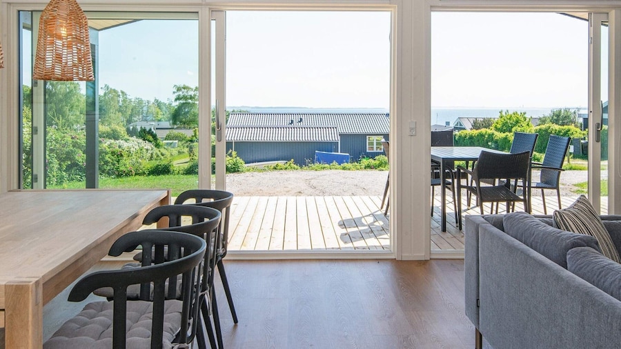 6 Person Holiday Home in Ronde