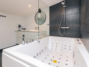 独立别墅 | SPA 护理