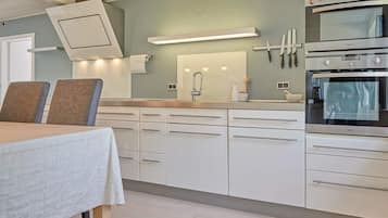 House | Private kitchen