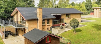 8 Person Holiday Home in Hojslev
