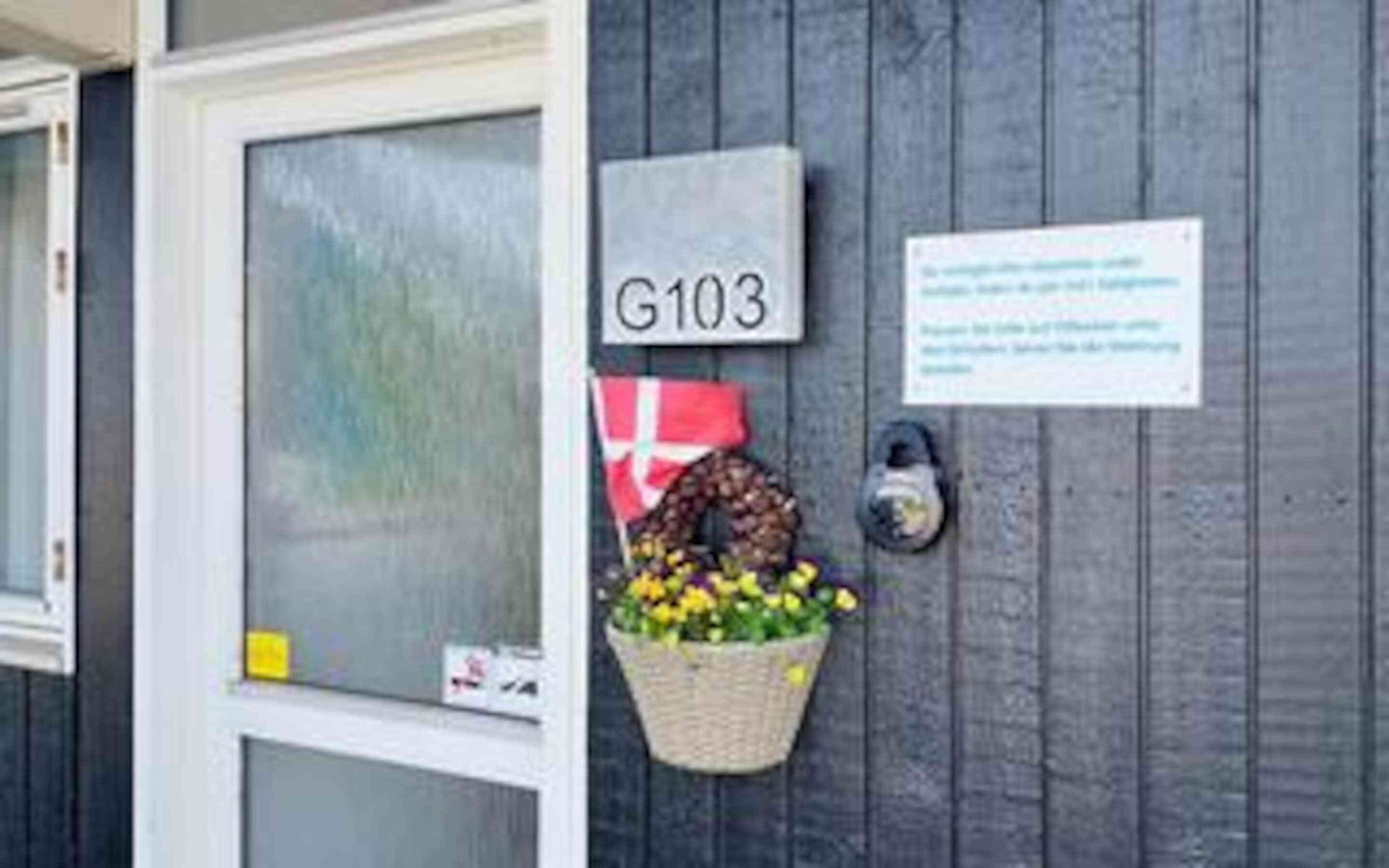House | Exterior detail