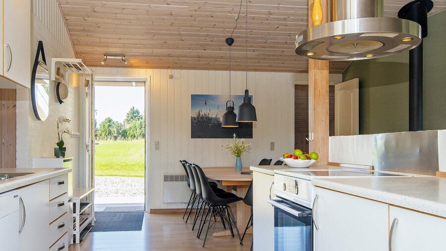 尤尔斯明德的十人度假屋