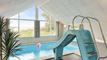 Ferienhaus | Pool | Innenpool, Außenpool