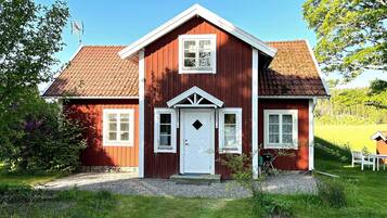 House | Exterior