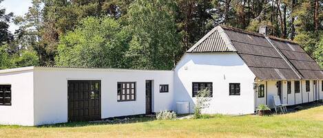 House | Exterior