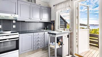 House | Private kitchen