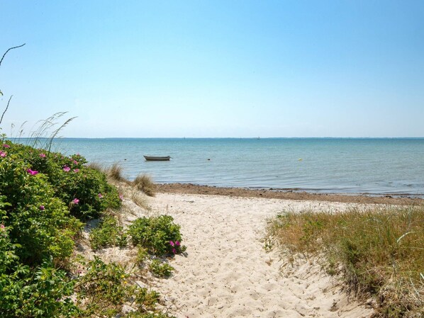 House | Beach - 6 Person Holiday Home in Sydals (Sydals)