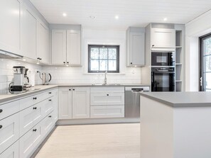 House | Private kitchen