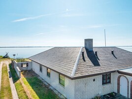 Hus | Udsigt over vandet