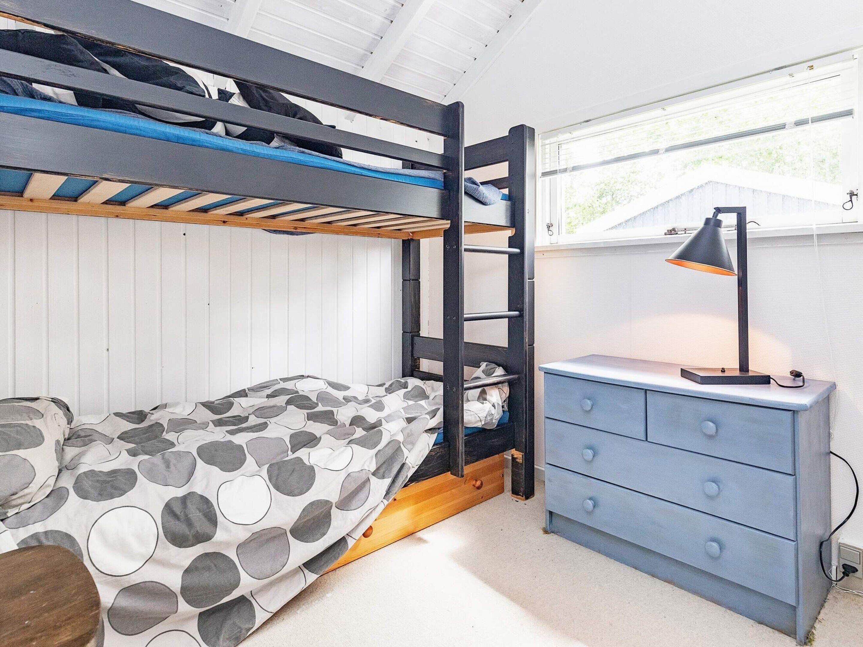 House | 3 bedrooms, individually furnished