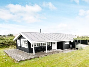House | Exterior - 8 Person Holiday Home in Lokken (Lokken)
