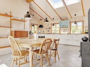 House | Dining