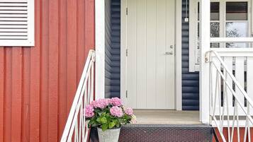 House | Exterior