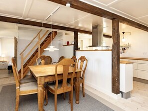 House | Dining