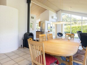 House | Dining