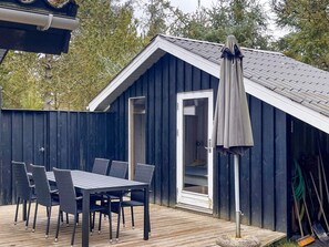 House | Dining - 6 Person Holiday Home in Norre Nebel (Norre Nebel)